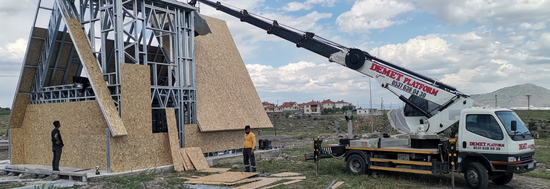 Demet Vinç Sepetli Platform